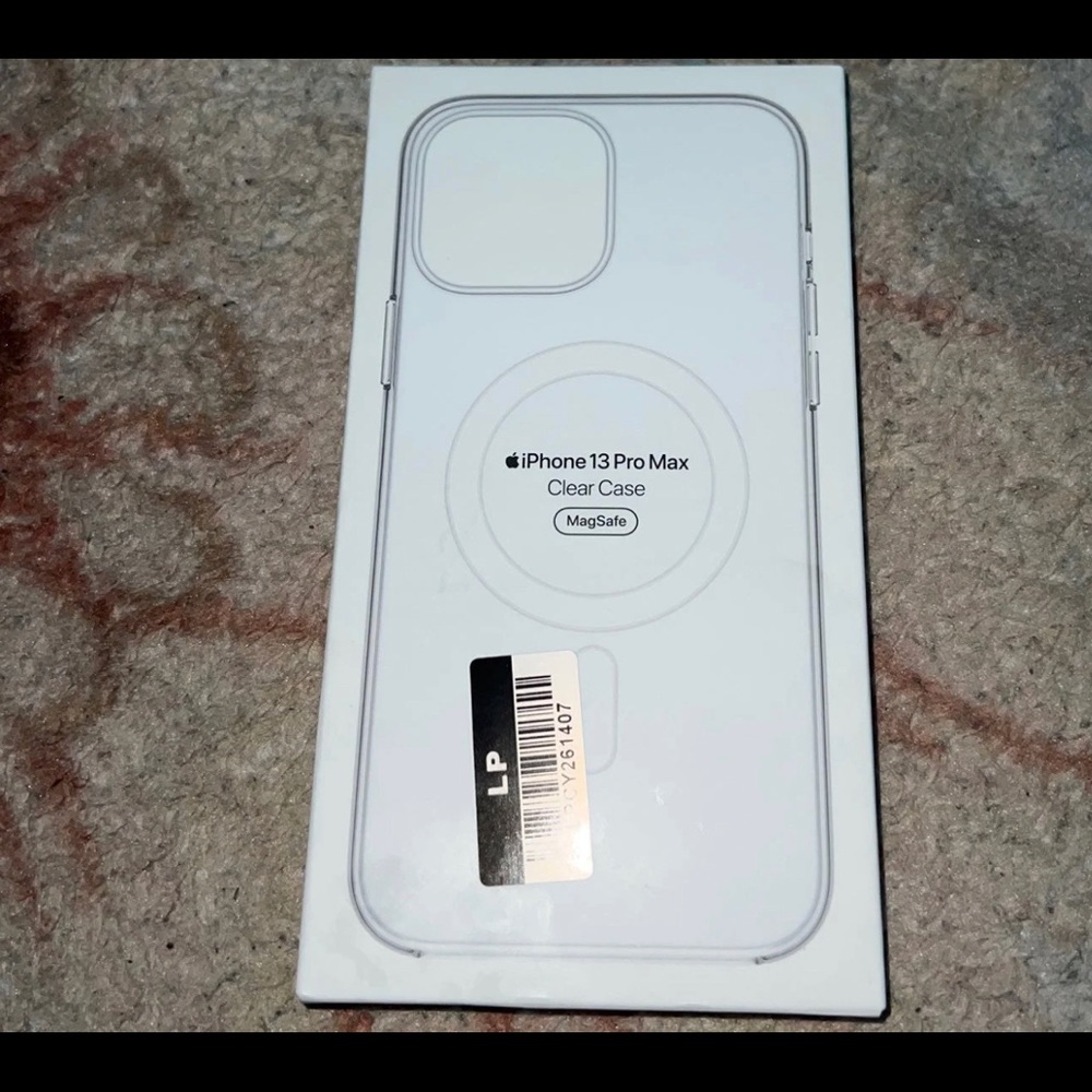 Apple clear case with magsafe for iphone 13 pro max